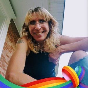 Meet your Posher, Dee